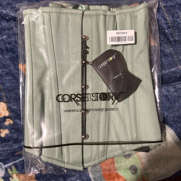 Corset-Story: SAGE GREEN LONGLINE
UNDERBUST CORSET UK8 - Picture 6 of 9